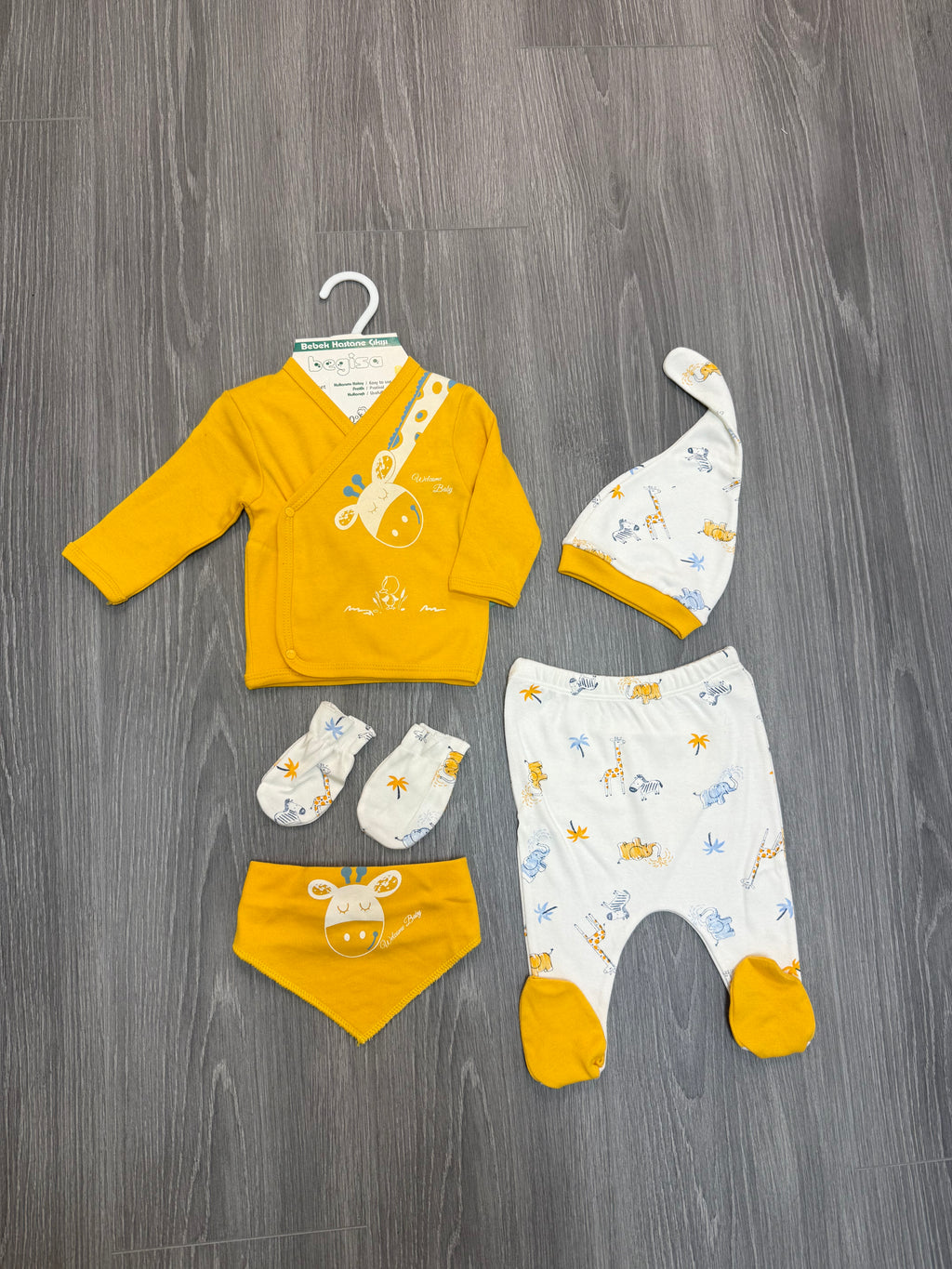 Baby Giraffe Set 0-3 months