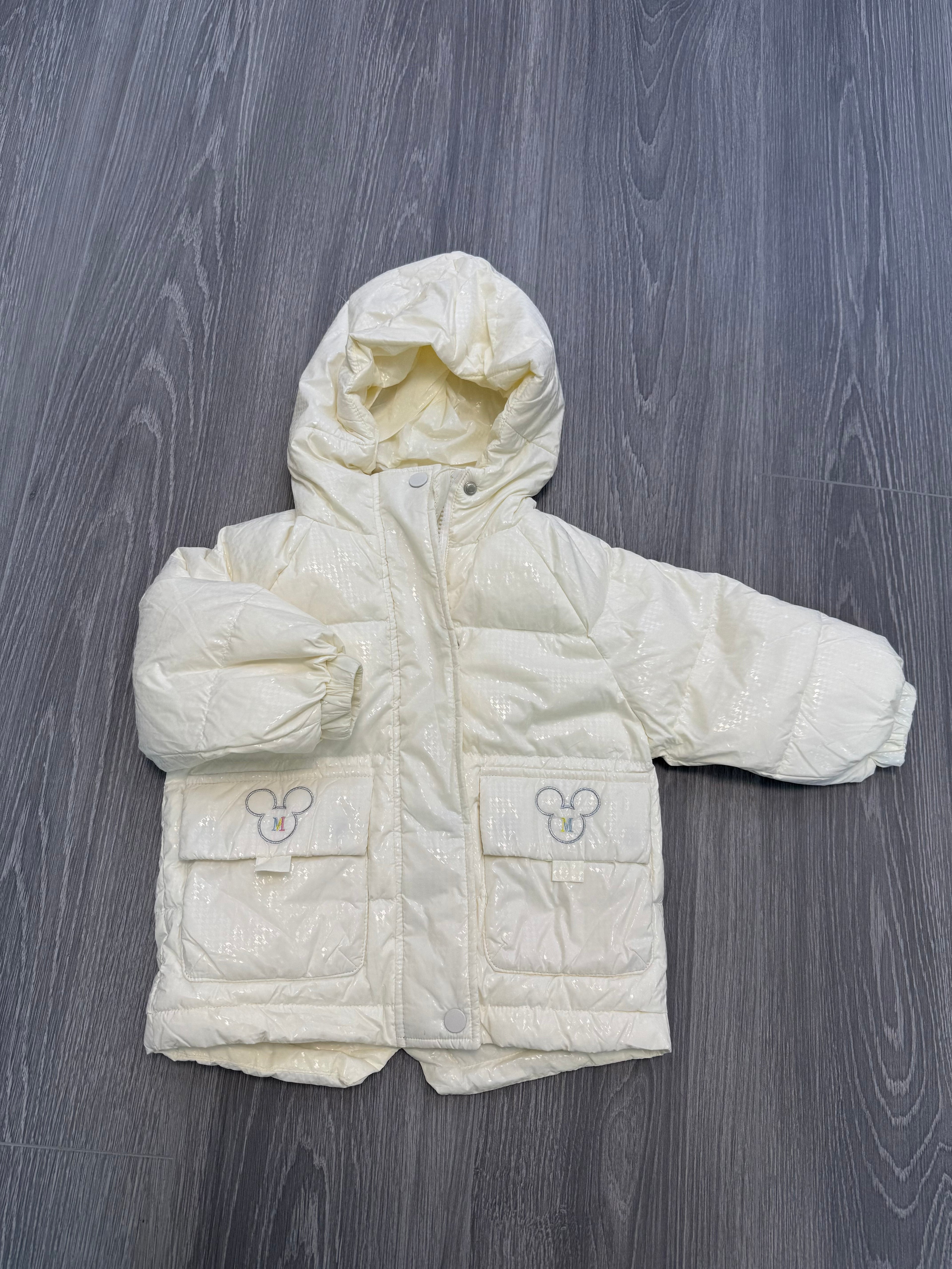 Minnie on Snow Jacket